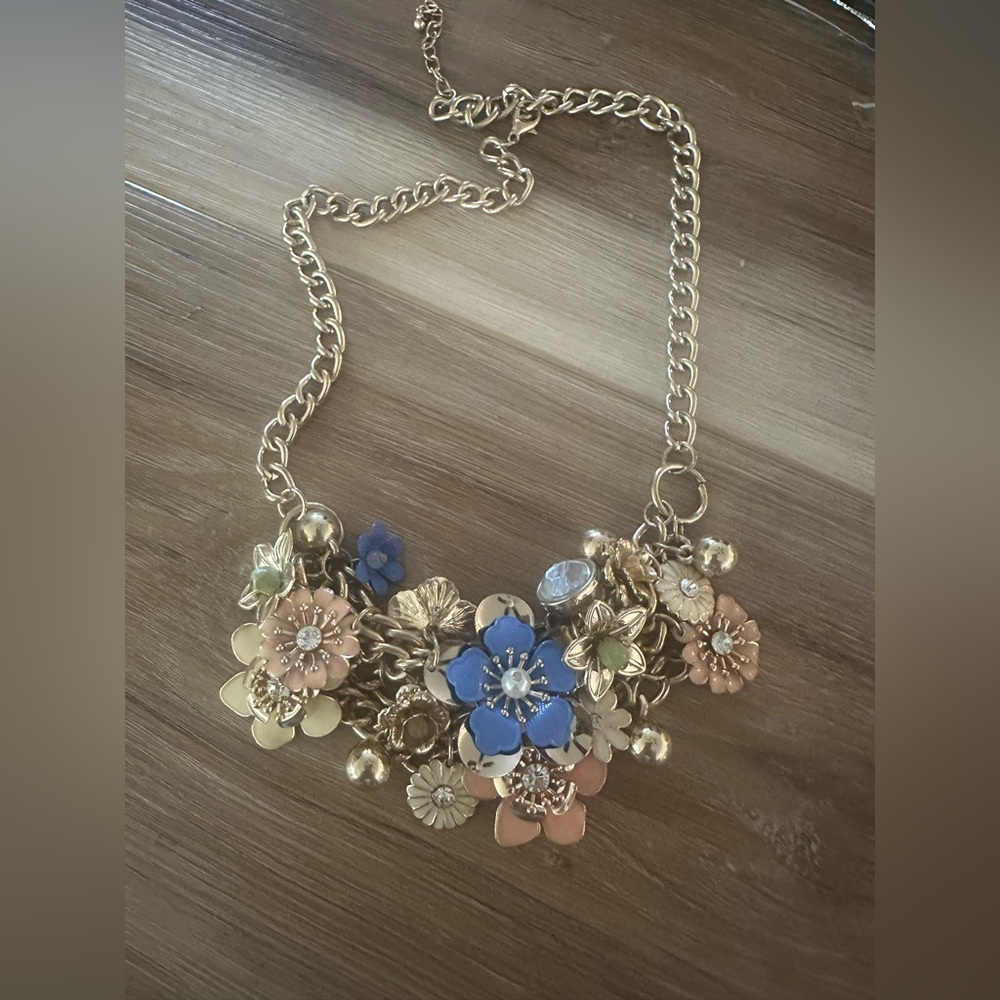Vintage 90s Floral Cluster Necklace
